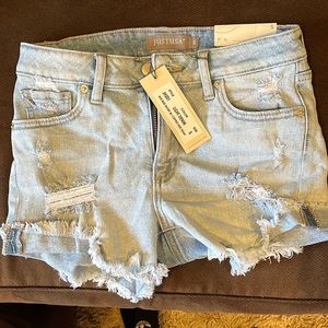Lulus style JH201 light denim small mid rise short